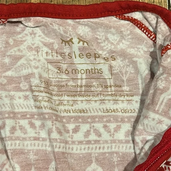 Little Sleepies Christmas Zippy 3-6 months pajama - Picture 5 of 6